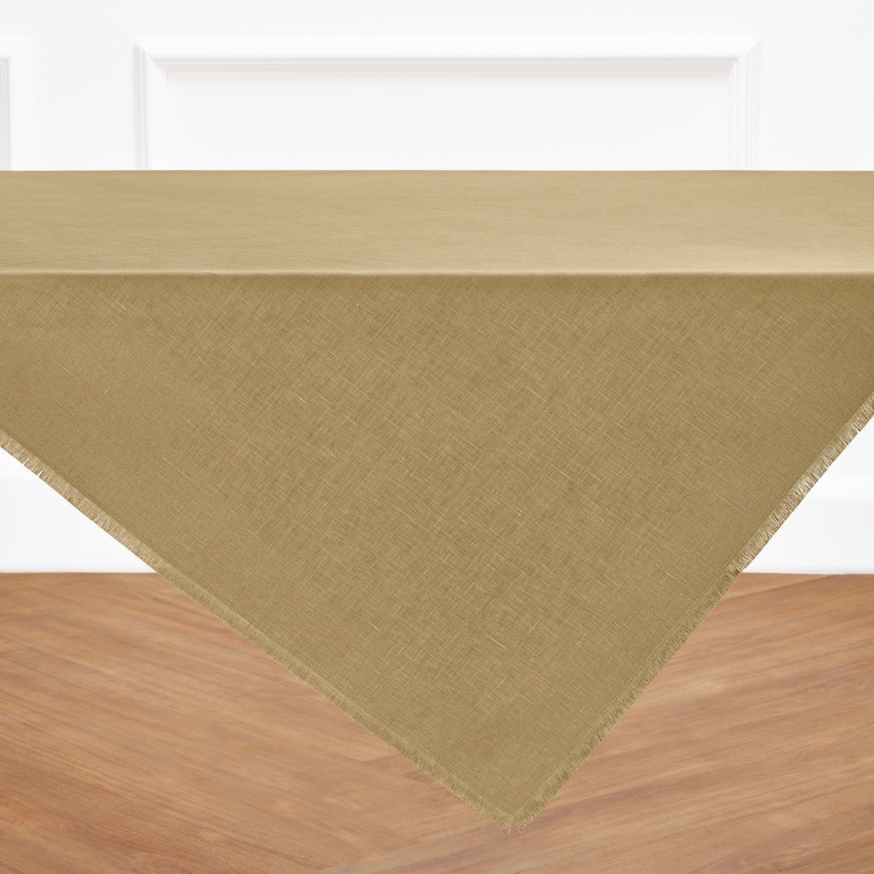 Fringe Table Throw
