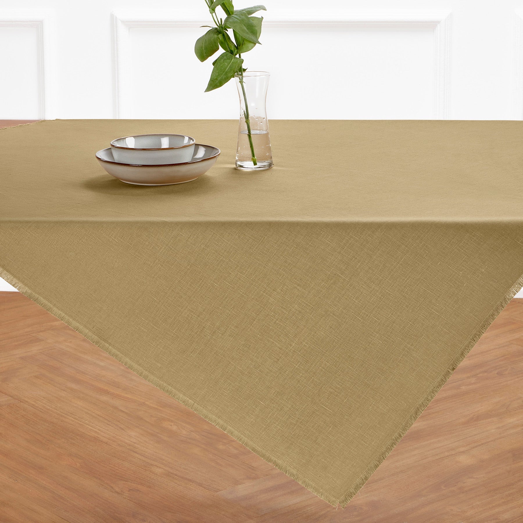 Fringe Table Throw