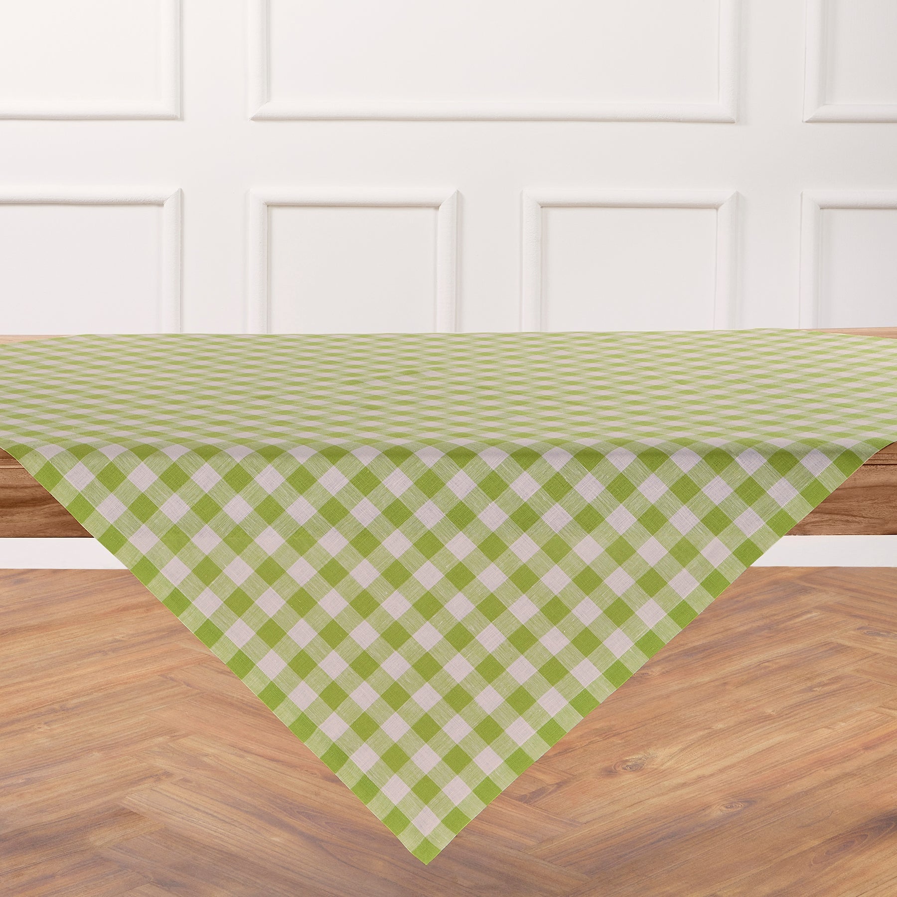 Morgan Check Table Throw