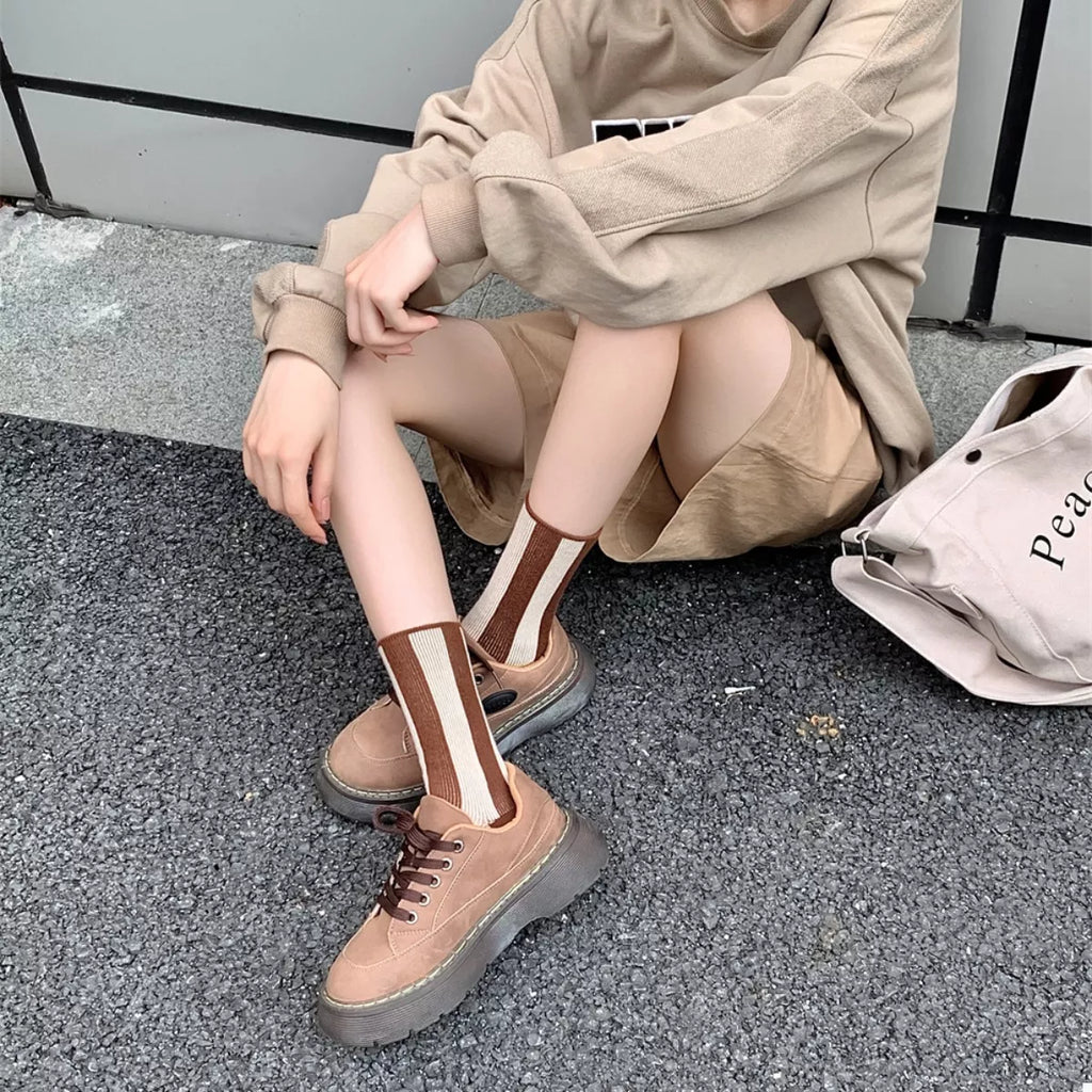 Contrast Striped Crew Socks